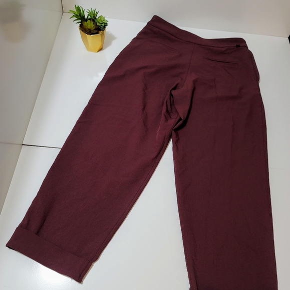 Lululemon Wide Legged Wonder Pant - Picture 4 of 9